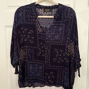 Renee C. Women's Patterned Top